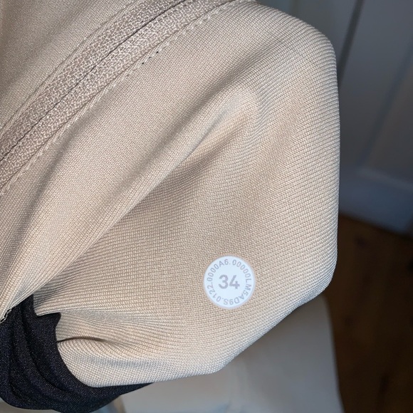 Mens Lululemon Khaki pants - Picture 3 of 5